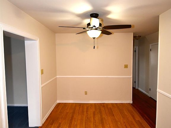 5th image of 3636 River Park Dr