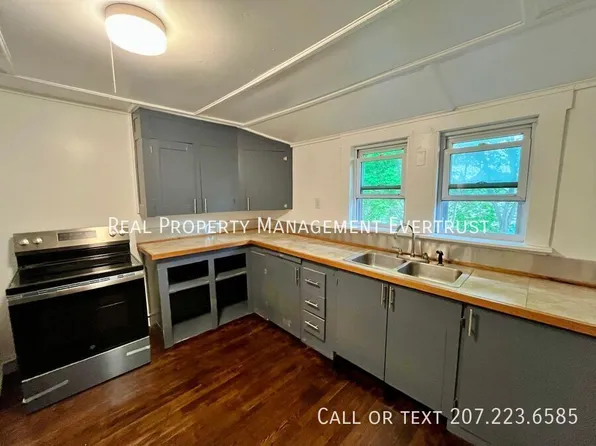 56 Route 133 #E, Winthrop, ME 04364