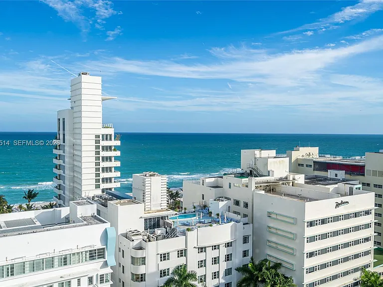 4401 Collins Ave #1508 — Photo 18
