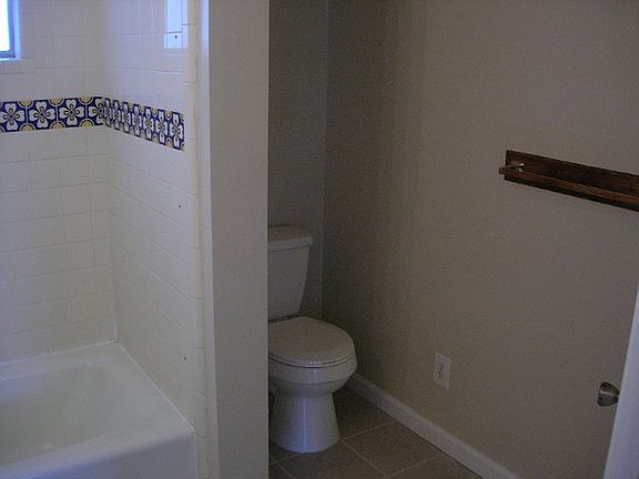 3rd image of 371 Florimond Dr