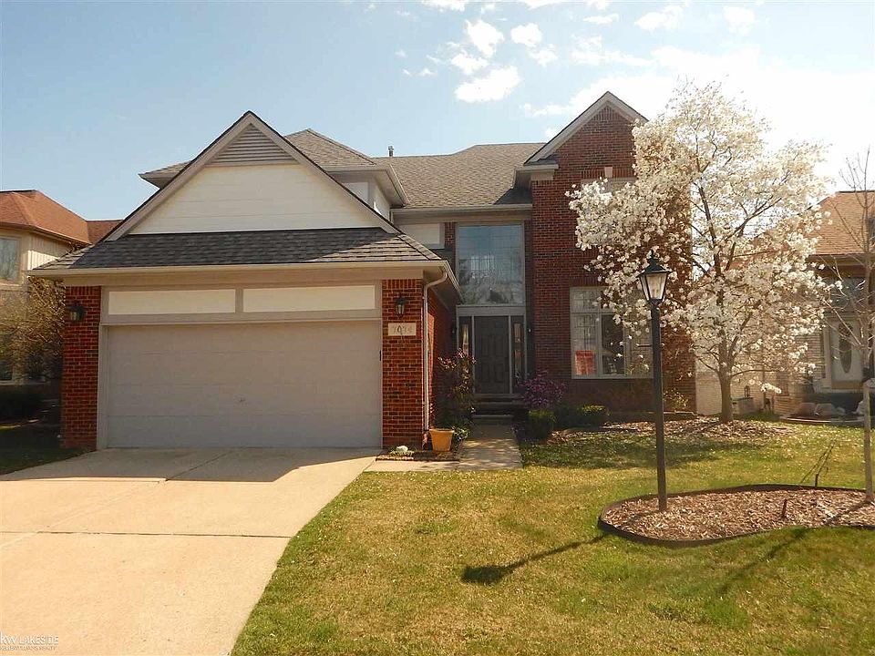 1st image of 7074 Carriage Creek Dr