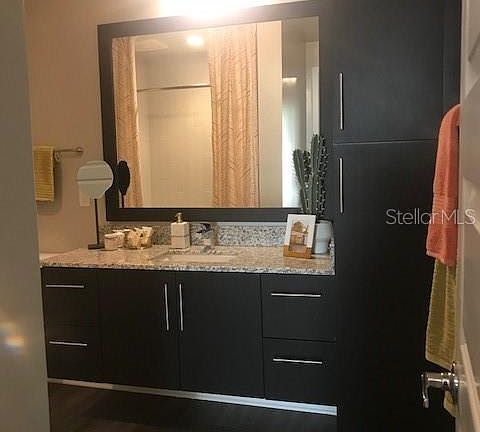 4th image of 1305-2 Morgan Stanley Ave
