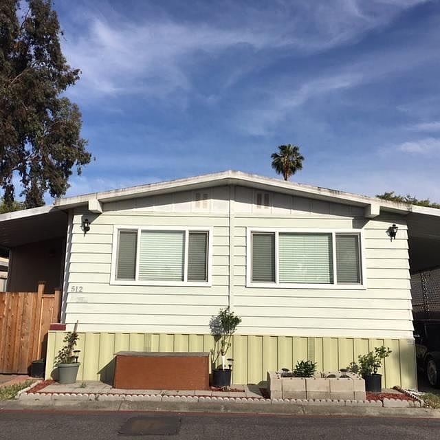 1st image of 512 Hermitage Pl #512