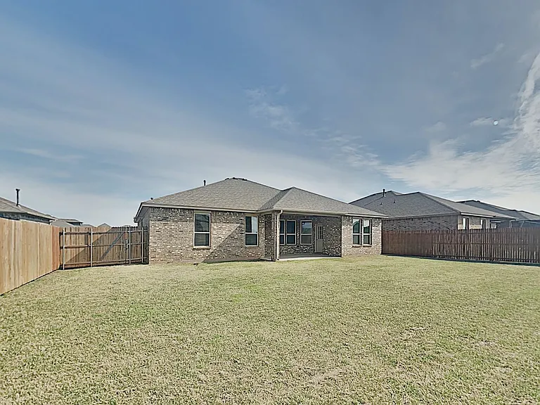 11308 SW 36th St — Photo 18