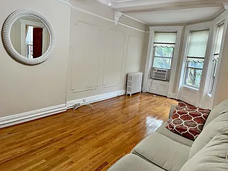 Rented by Ilite Realty Inc