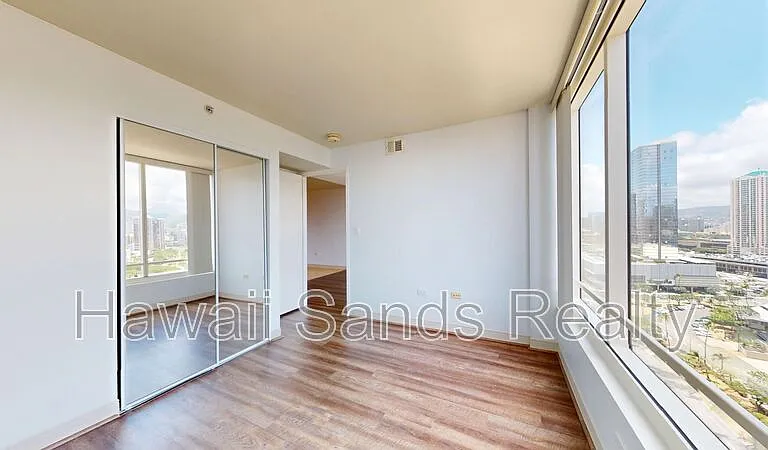 1009 Kapiolani Blvd #2311 — Photo 8