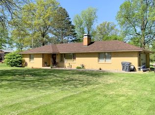 1035 N Scatterfield Rd, Anderson, IN 46012