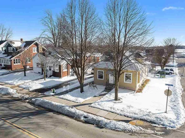 253 Depere ROAD, Denmark, WI 54208