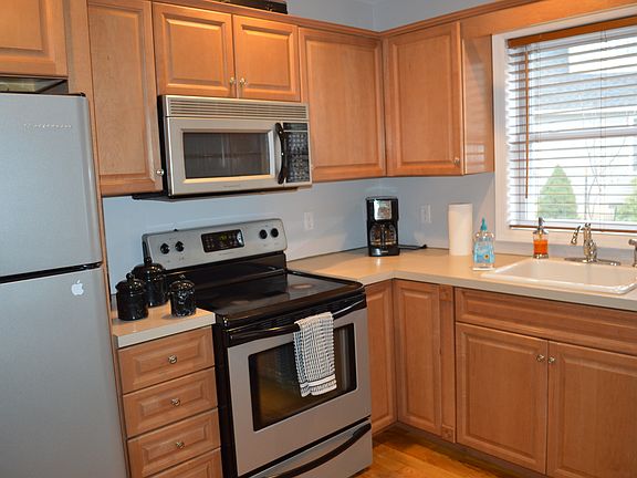 Stainless Appliances include