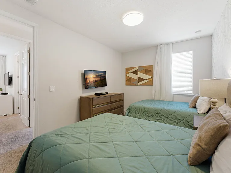 Nassau Point Trl — Photo 39