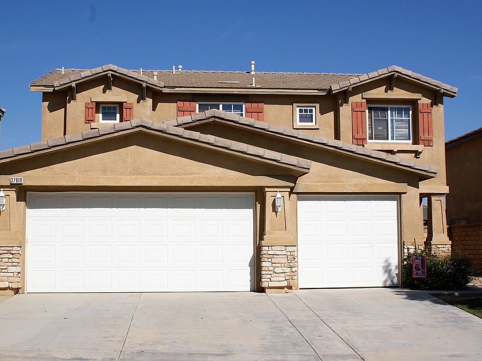 1st image of 37619 Lemonwood Dr