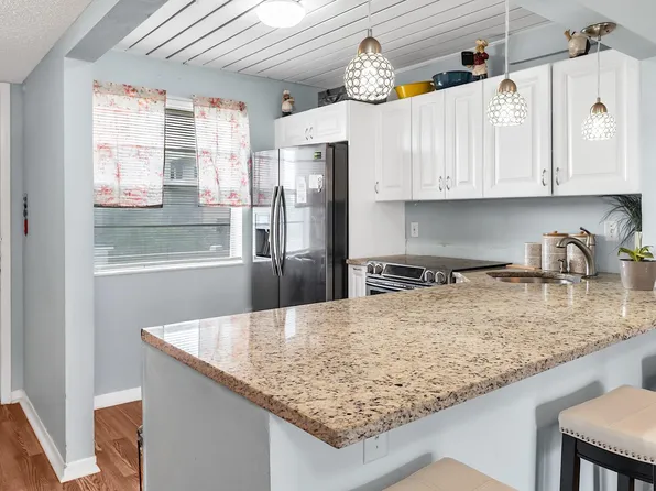 3776 Inverrary Boulevard #308R, Lauderhill, FL 33319