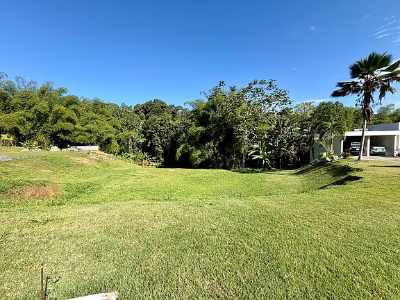 2nd image of Urbanizacion Villa Sonsire Calle Alheli Solar #13-B
