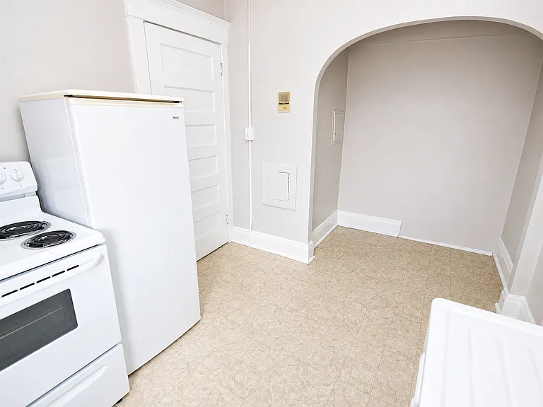 316 Melwood Ave — Photo 4