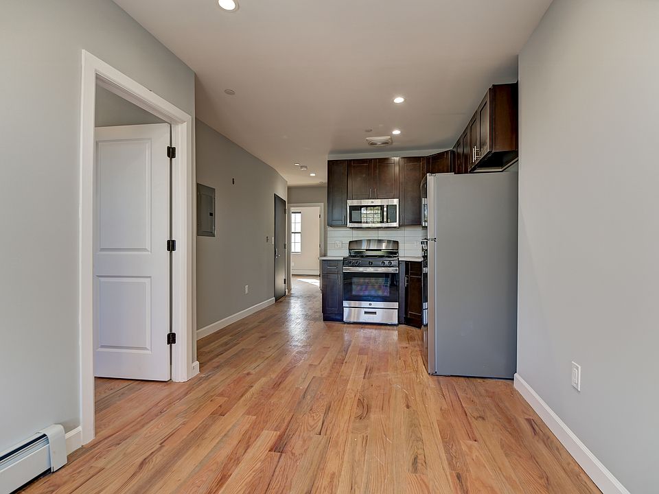1st image of 52A Yonkers Ave #3