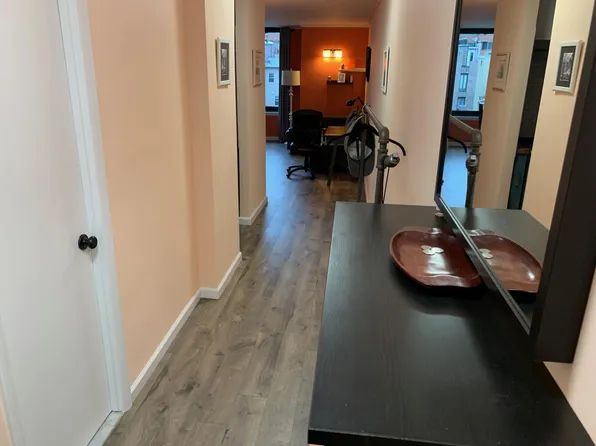 1301 20th St NW APT 515, Washington, DC 20036