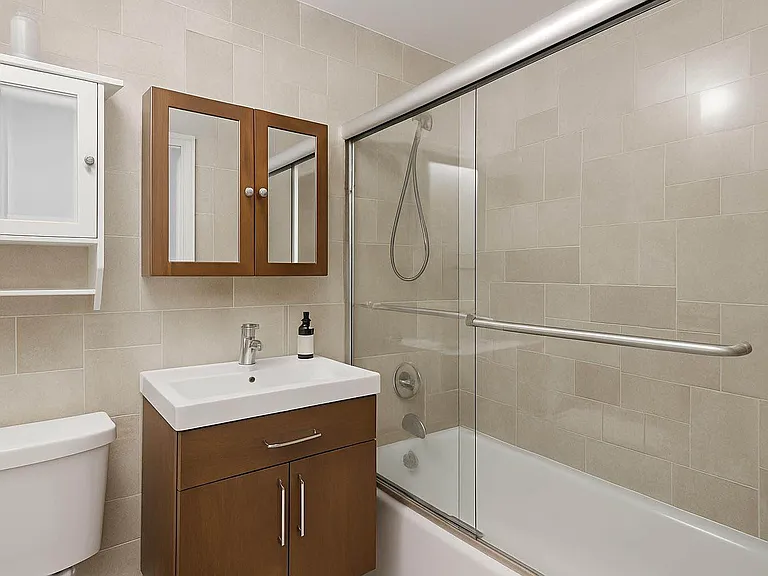 585 3rd Ave #2 — Photo 9