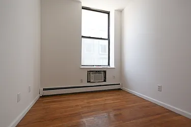 Rented by Metropolitan Property Group