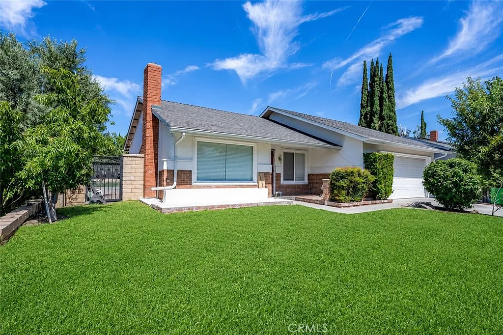 3 bed, 1783 sqft, $4,100 — Photo 2