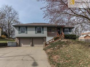 4908 Halsey St, Shawnee, KS 66216