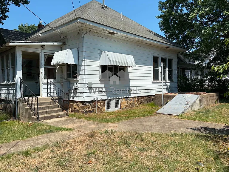 1405 Baltimore Ave — Photo 25