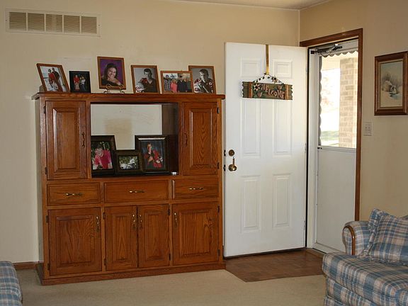 4th image of 1521 Kleindienst Dr