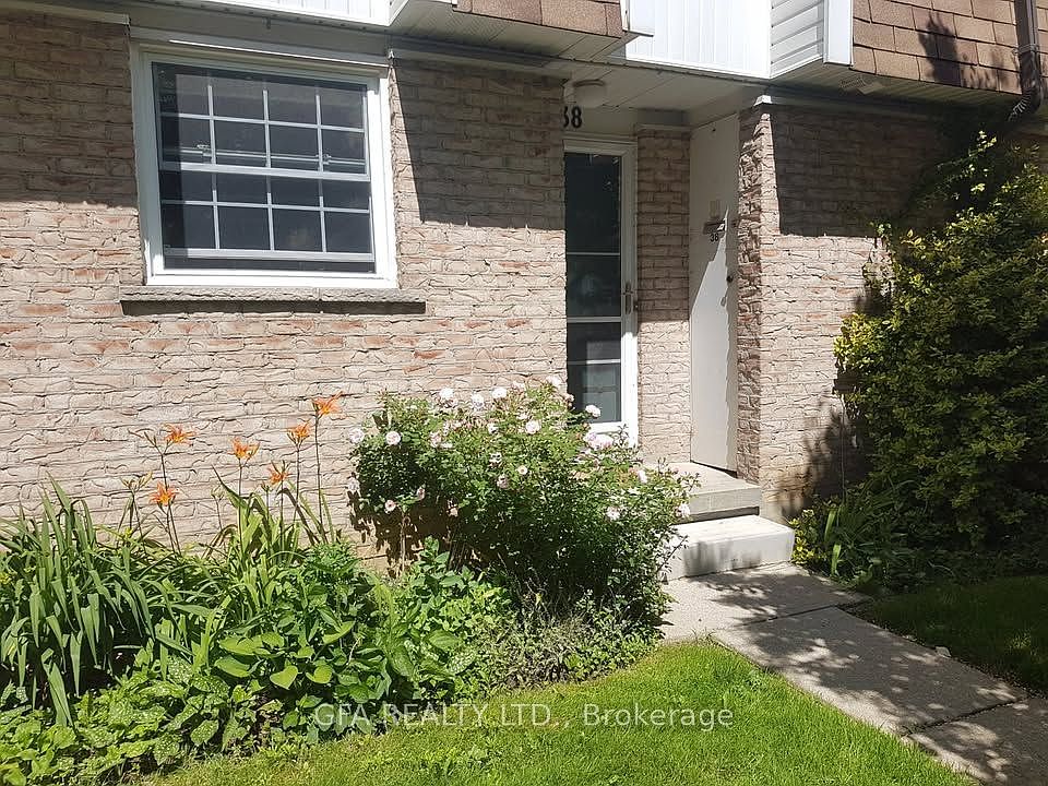 1st image of 383 Edinburgh Rd S #38
