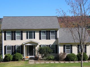 3560 Apulia Rd, Jamesville, NY 13078