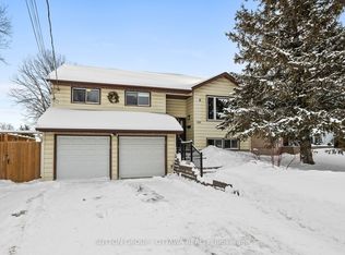 100 Arthur St, Carleton Place, ON K7C 1C3