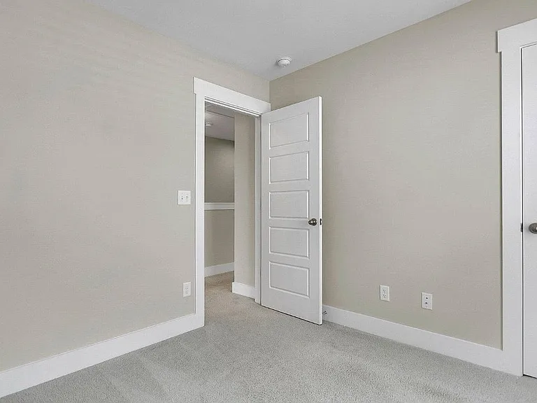 3935 Four Poles Park Dr — Photo 6
