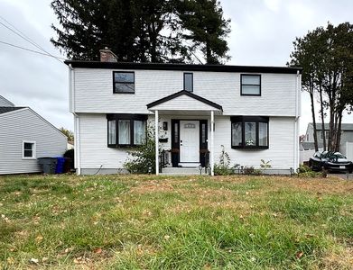 32 Mathewson Ave, Enfield, CT, 06082