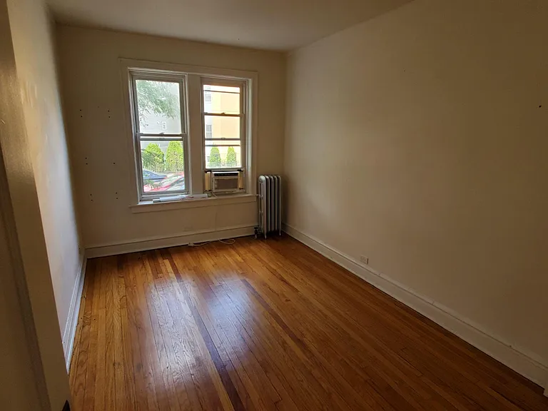 3751 W George St #2E — Photo 4