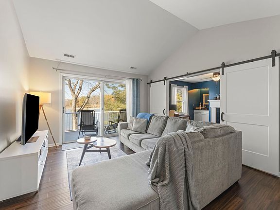 5th image of 0N204 Windermere Rd Unit 2708