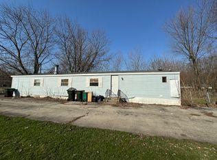 524 W Bergera Rd, Braidwood, IL 60408