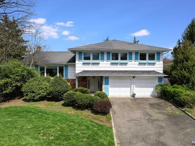 4 Rutgers Ct, Roseland, NJ, 07068