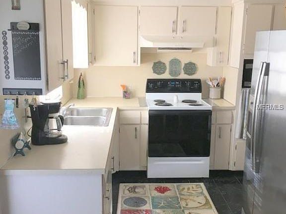 2nd image of 232 Alhambra St