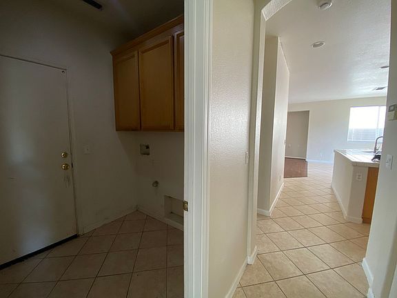 5th image of 5008 Fox Trotter Way