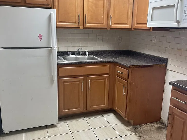 437 Cambridge St #7A — Photo 2