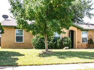 1911 74th St, Lubbock, TX 79423