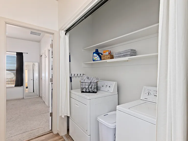 1544 Vista Dr — Photo 21