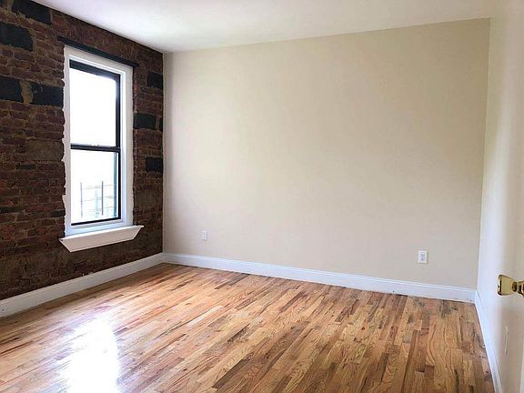 2nd image of 530 Parkside Ave APT 3K