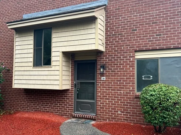59 Elderwood Dr #59, Stoughton, MA 02072