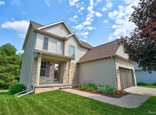 838 Star Dr, Davison, MI 48423