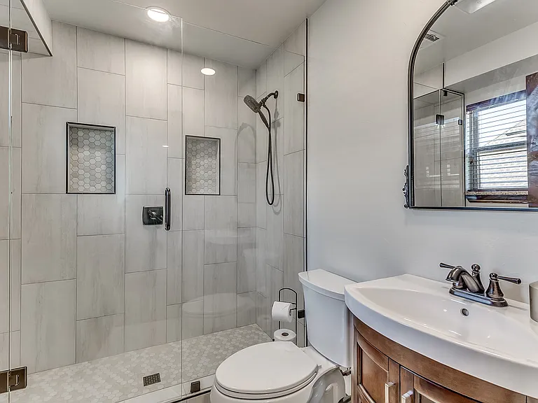 11804 Volterra Way — Photo 22