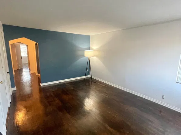 5418 Chippewa St #1W, Saint Louis, MO 63109