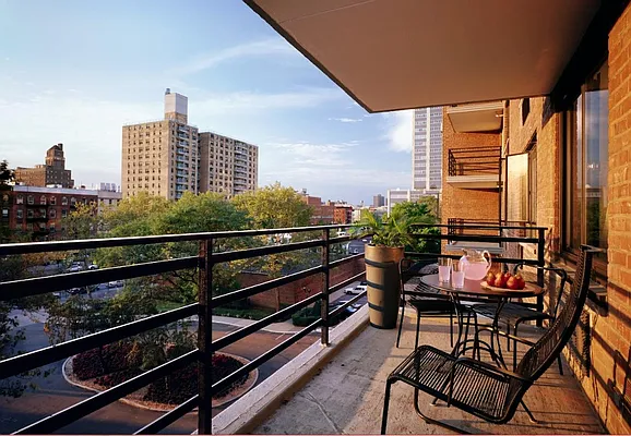 Rented by Olnick Organization | media 2