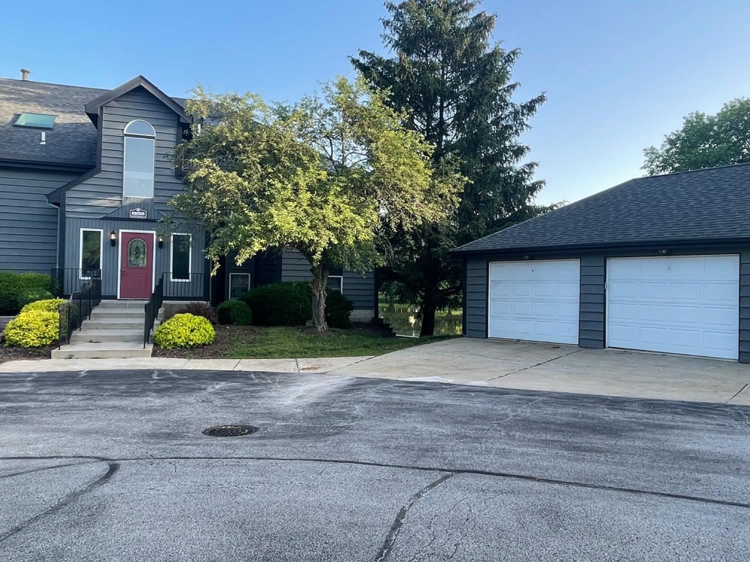 1300 Winding Ridge Ln APT D8, Valparaiso, IN 46383 Zillow