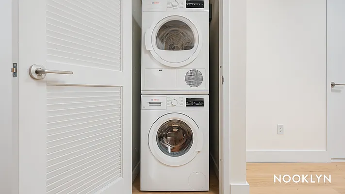 Rented by Nooklyn NYC LLC | media 93