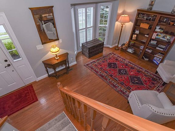 2nd image of 10033 Cedarwood Dr