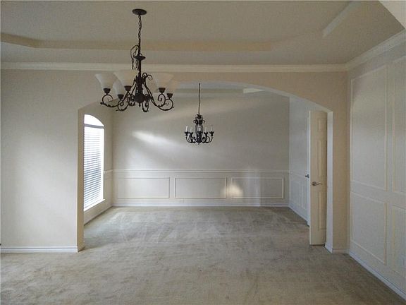 5th image of 15261 Appaloosa Dr